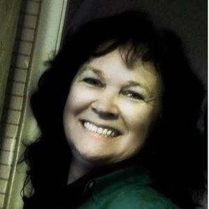 Meet your Posher, Becky